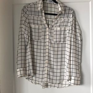 EXPRESS WOMEN’S PORTIFINO BLOUSE